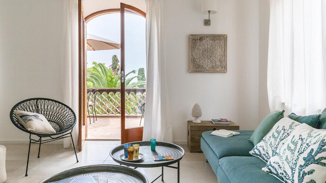 La Matrangela Charme Apartments Taormina Bagian luar foto