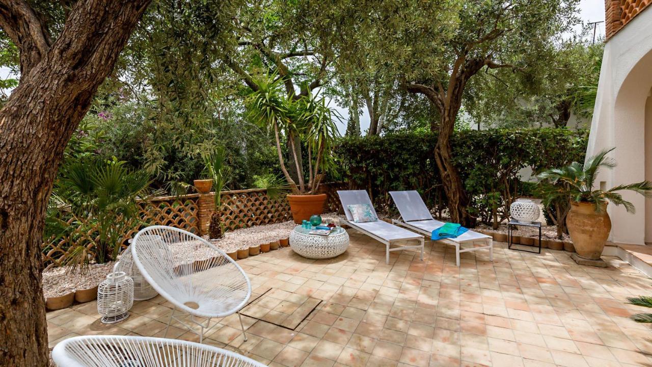 La Matrangela Charme Apartments Taormina Bagian luar foto
